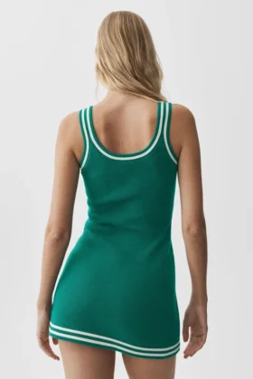 Vestido de punto estilo jersé «Tennis Club» — Emerald Isle/Marfil